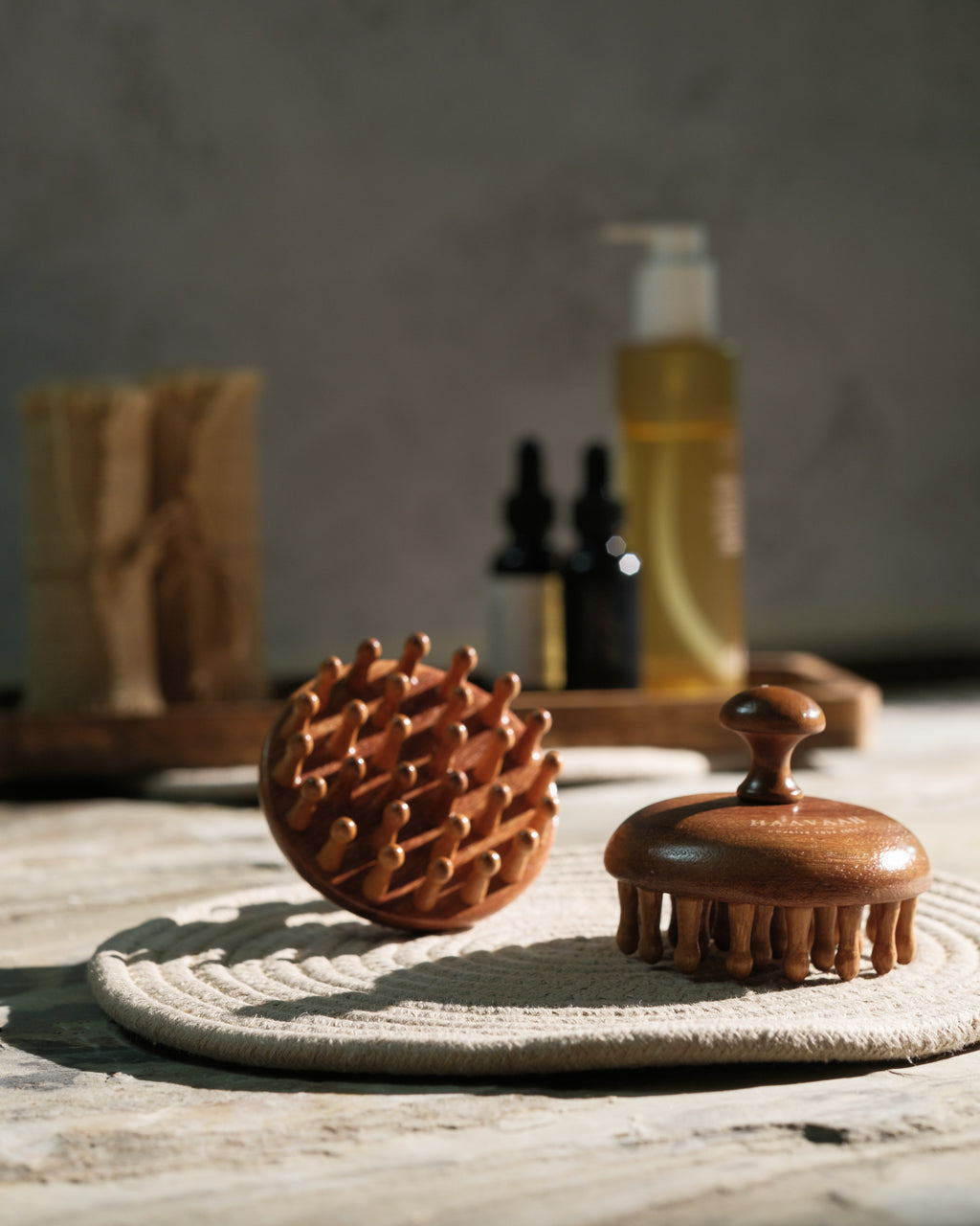 Scalp Massaging Comb