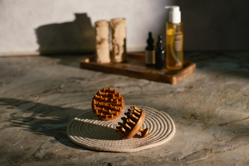 Scalp Massaging Comb