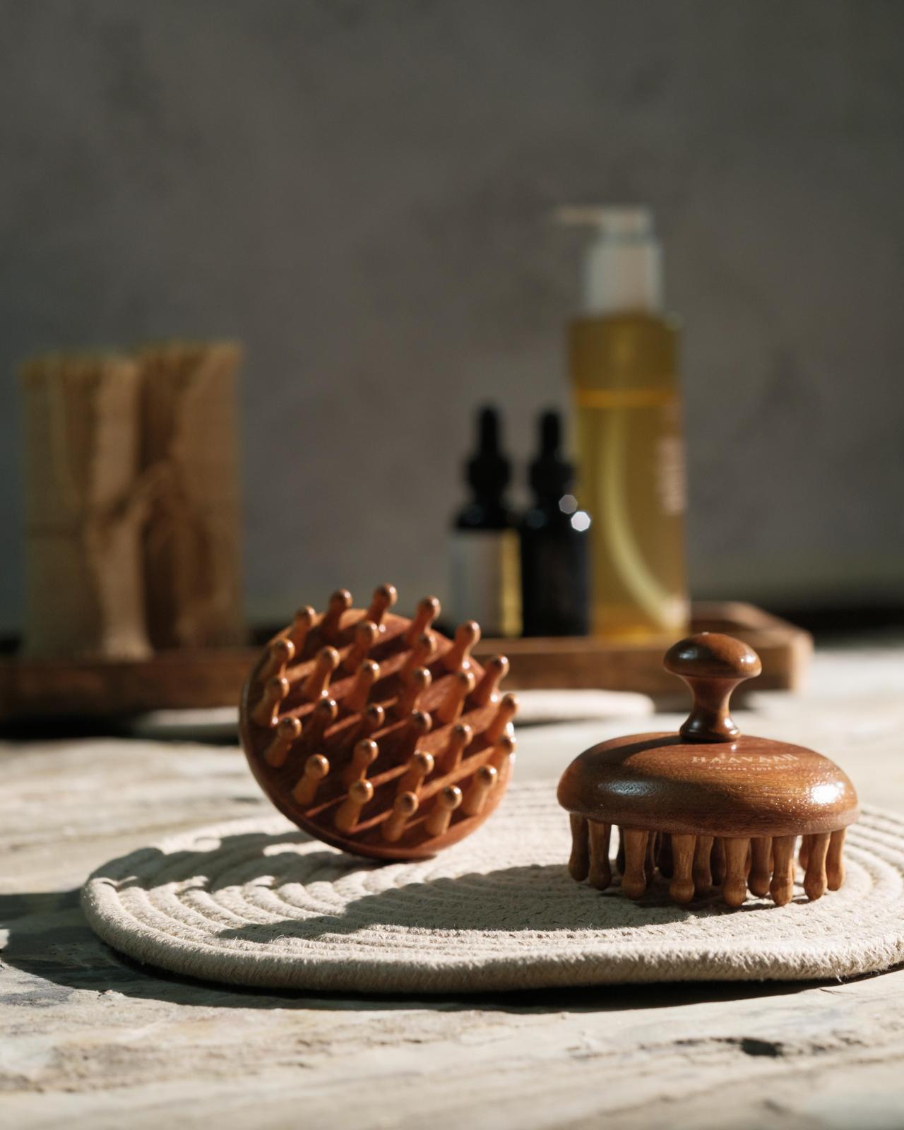 28 Teeth Natural Wood Hair and Scalp Massager Comb
