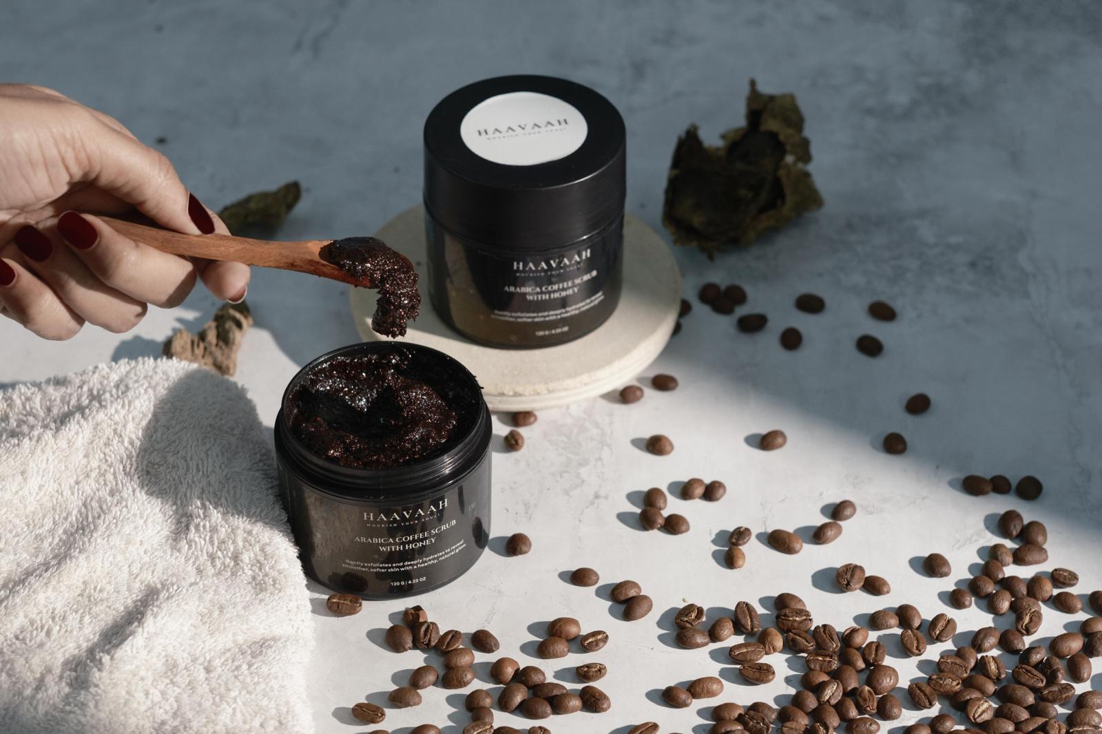 Exfoliating Arabica Coffee & Honey Body Scrub for Instant Tan Removal& Soft-Smooth Skin |De-Tan Bathing Scrub With All Natural ingredients |No Sulphate |Removes Dirt&Dead Skin From Neck,Knees,Elbows&Arms|All Skin Types,For Men&Women120 grams