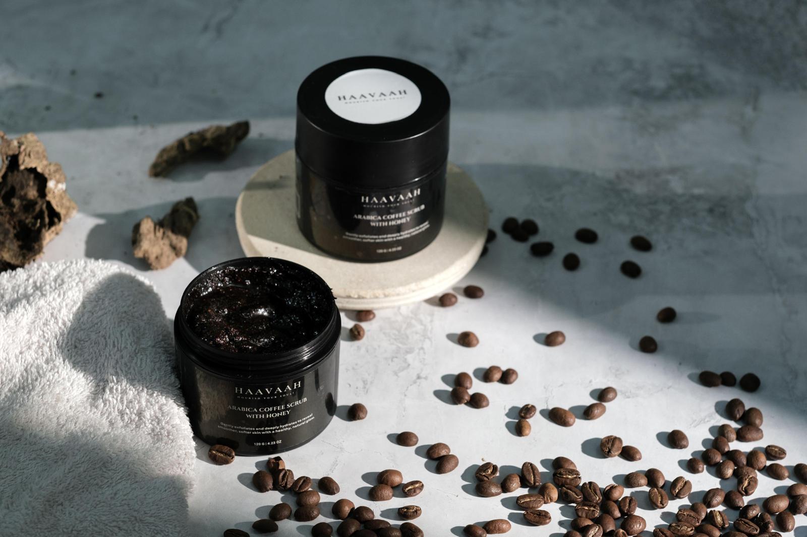 Exfoliating Arabica Coffee & Honey Body Scrub for Instant Tan Removal& Soft-Smooth Skin |De-Tan Bathing Scrub With All Natural ingredients |No Sulphate |Removes Dirt&Dead Skin From Neck,Knees,Elbows&Arms|All Skin Types,For Men&Women120 grams