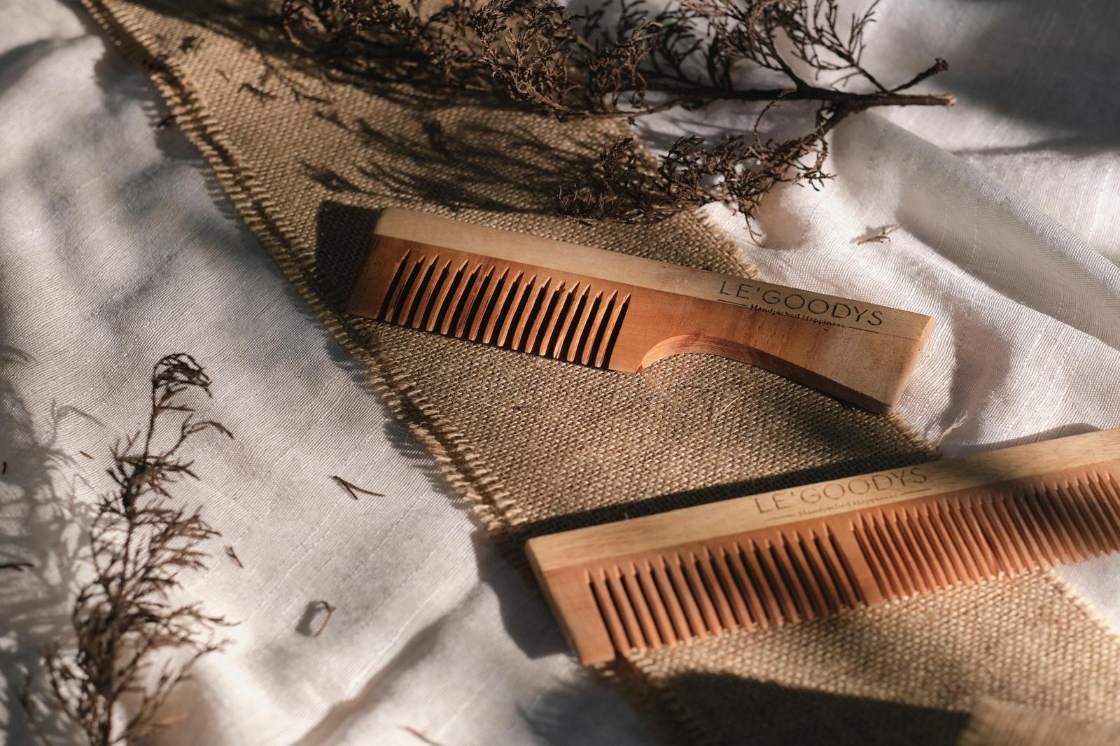 Haavaah Neem wood Comb set